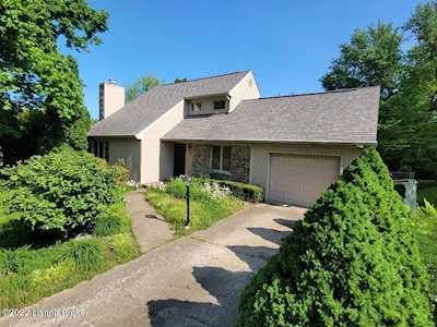 9105 Marse Henry Dr Louisville, KY 40299