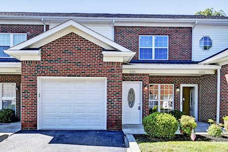 10328 Dorsey Village Dr Louisville, KY 40223