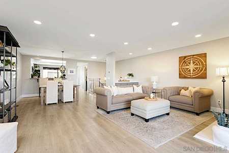 7306 Alicante Rd #4 Carlsbad, CA 92009