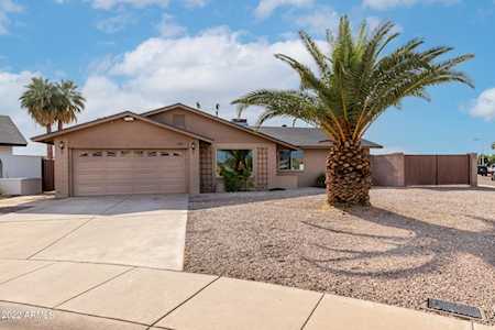 2329 E Riviera Drive Tempe, AZ 85282
