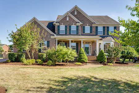 125 Windham Dr Hendersonville, TN 37075