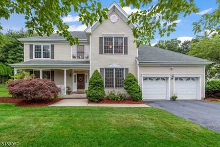 20 Almadera Dr Wayne Twp., NJ 07470