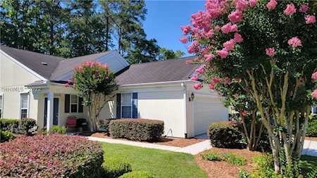 17 Scenic Dr Bluffton, SC 29909