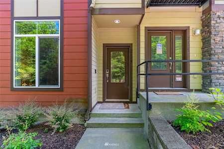 2125 NW Talus Dr Issaquah, WA 98027