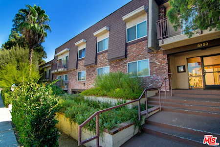 5252 Coldwater Canyon Ave Sherman Oaks, CA 91401