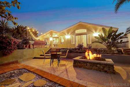 5820 Carnegie St San Diego, CA 92122