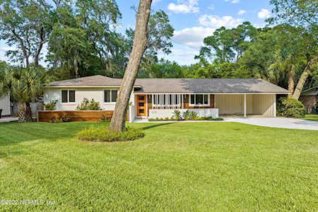 1215 Kings Rd Neptune Beach, FL 32266