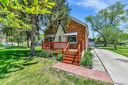 2054 Deering St Garden City, MI 48135
