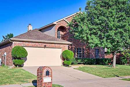 7105 Camp Creek Drive Arlington, TX 76002