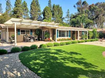 15234 Hilltop Circle Poway, CA 92064