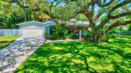 1001 SW 21st Street Boca Raton, FL 33486