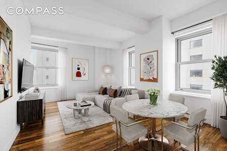 88 Greenwich St #1211 New York, NY 10006