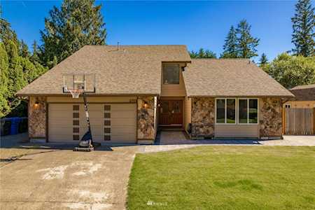 9824 157th St E Puyallup, WA 98375