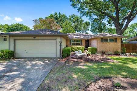 7268 Walling Lane Dallas, TX 75231-7334