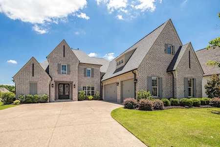 4712 Carousel Ln Collierville, TN 38017