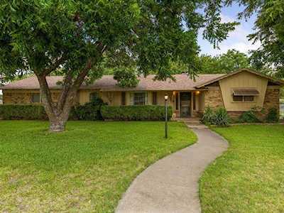 3801 Westerly Road Benbrook, TX 76116
