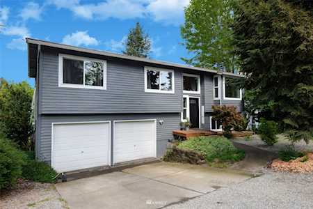 26520 221st Place SE Maple Valley, WA 98038