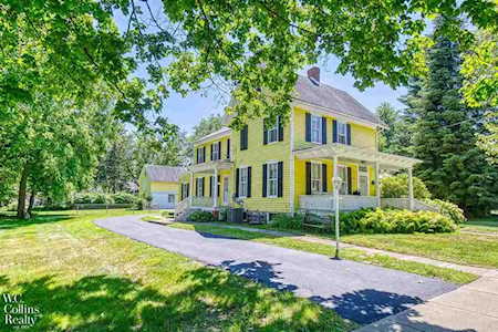 221 Tillson St Romeo, MI 48065