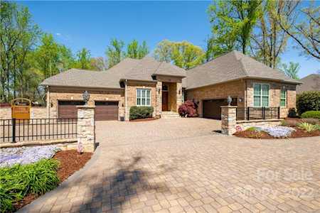 1305 Delaney Dr Weddington, NC 28104