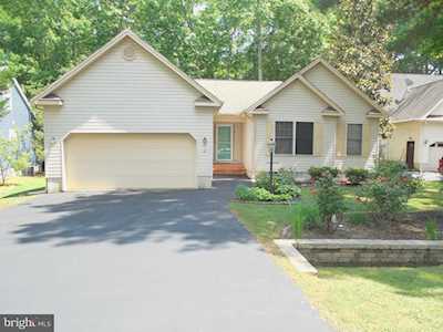 18 Juneway Ln Ocean Pines, MD 21811