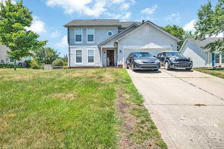 1829 Misty Vale Rd Charlotte, NC 28214