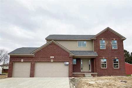 29674 Anthony New Baltimore, MI 48051