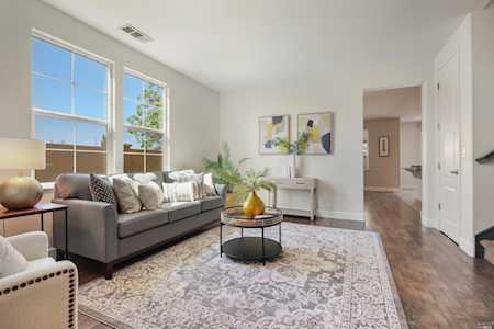 330 Tilden Circle Vacaville, CA 95688