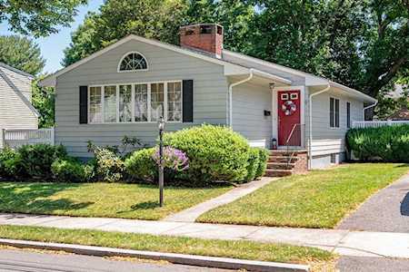 9 Arnold Road Stoneham, MA 02180
