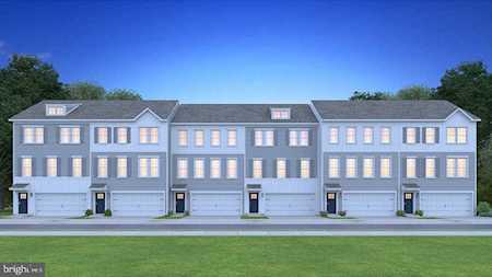 110 Levis Dr Mount Holly, NJ 08060