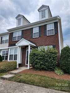 7527 Bluff Point Ln Denver, NC 28037