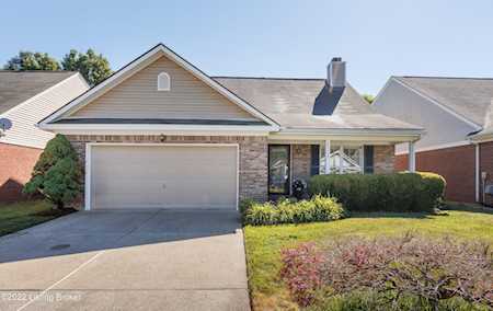 8909 Harmony Place Ct Louisville, KY 40242