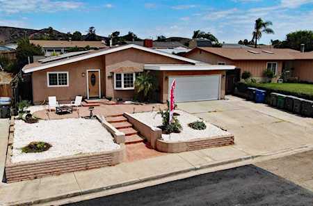 8310 Ruelle Ct Santee, CA 92071