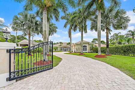 18887 SE Loxahatchee River Road Jupiter, FL 33458