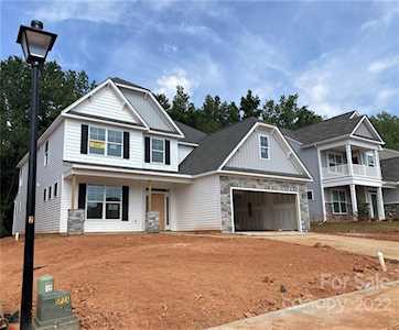 120 Cotton Field Dr Statesville, NC 28677