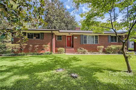 5618 Langley Circle Charlotte, NC 28215