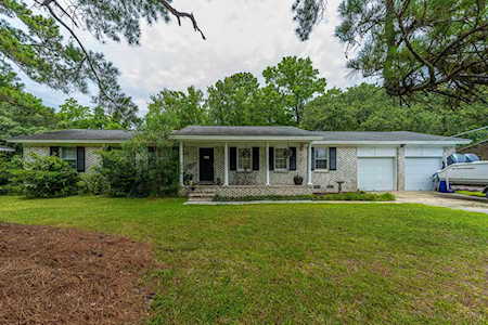 1634 Boone Hall Dr Charleston, SC 29407