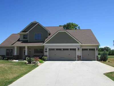 7828 E Cherokee Road Syracuse, IN 46567
