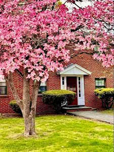 72 Renwick Rd #A Wakefield, MA 01880