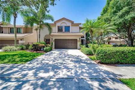 10380 NW 17th Ct Plantation, FL 33322