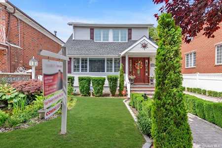 14-60 157th Street Whitestone, NY 11357