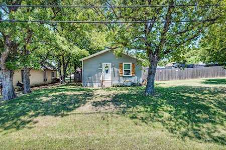 402 Main Street Maypearl, TX 76064