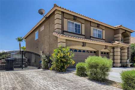 8225 Mountain Heather Ct Las Vegas, NV 89149