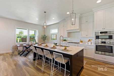 3916 W Monticello St. Eagle, ID 83616
