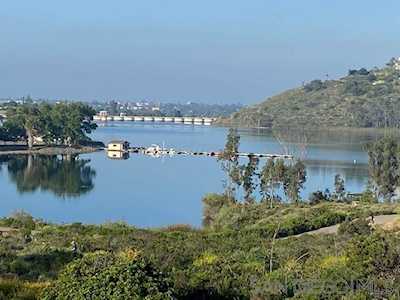6120 Laport La Mesa, CA 91942