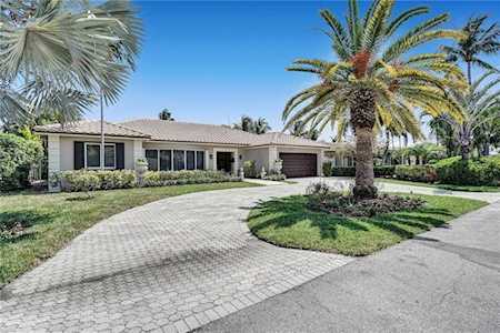 3216 NE 42nd Ct Fort Lauderdale, FL 33308