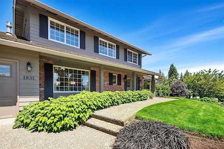 1831 184th Ave NE Bellevue, WA 98008