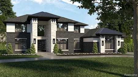 3556 Piccadilly Dr Rochester Hills, MI 48309
