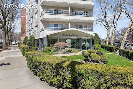 8901 Shore Rd #2-E Brooklyn, NY 11209