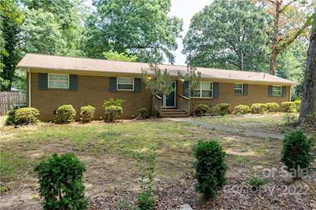 1800 Lisbon Ln Charlotte, NC 28269