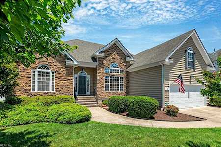 631 Calista Dr Chesapeake, VA 23320